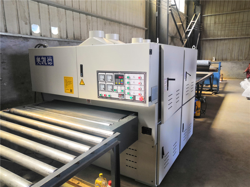 不銹鋼板拉絲機(jī) 覆膜機(jī)